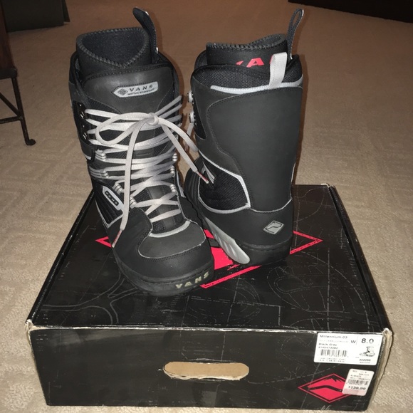 vans world traveler snowboard boots